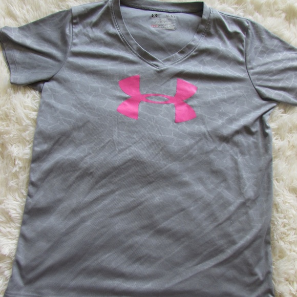 Under-armour work out t-shirts - Picture 2 of 4